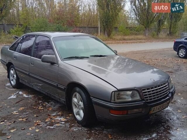 Сірий Опель Сенатор, об'ємом двигуна 3 л та пробігом 300 тис. км за 1600 $, фото 1 на Automoto.ua