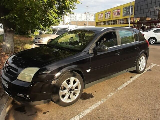 Черный Опель Сигнум, объемом двигателя 2.2 л и пробегом 201 тыс. км за 3600 $, фото 1 на Automoto.ua