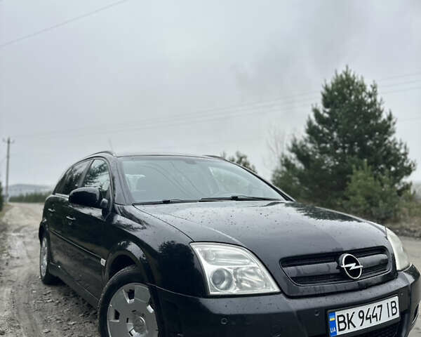 Чорний Опель Сігнум, об'ємом двигуна 2.2 л та пробігом 400 тис. км за 3700 $, фото 1 на Automoto.ua