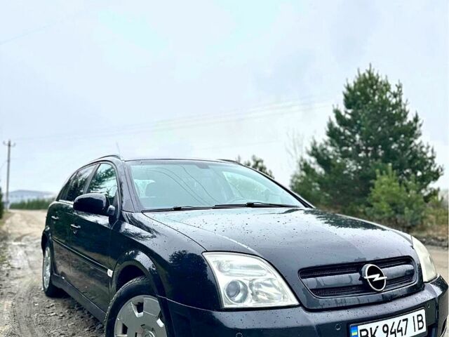Чорний Опель Сігнум, об'ємом двигуна 2.2 л та пробігом 400 тис. км за 3800 $, фото 1 на Automoto.ua