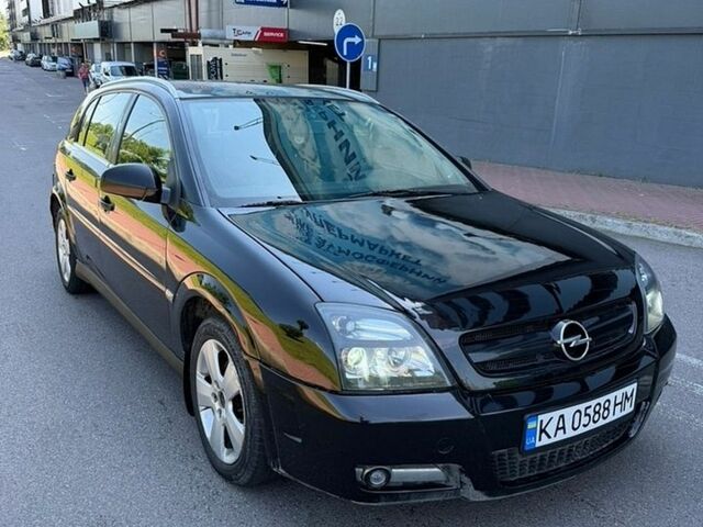 Чорний Опель Сігнум, об'ємом двигуна 2.17 л та пробігом 300 тис. км за 3500 $, фото 1 на Automoto.ua