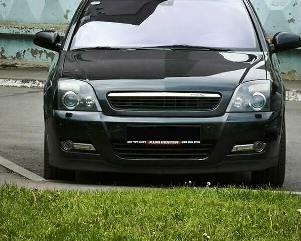 Чорний Опель Сігнум, об'ємом двигуна 2.96 л та пробігом 385 тис. км за 5500 $, фото 1 на Automoto.ua