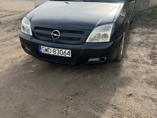 Чорний Опель Сігнум, об'ємом двигуна 0 л та пробігом 280 тис. км за 2000 $, фото 1 на Automoto.ua