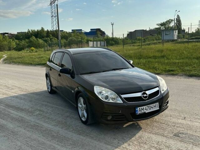 Чорний Опель Сігнум, об'ємом двигуна 3 л та пробігом 220 тис. км за 3500 $, фото 1 на Automoto.ua