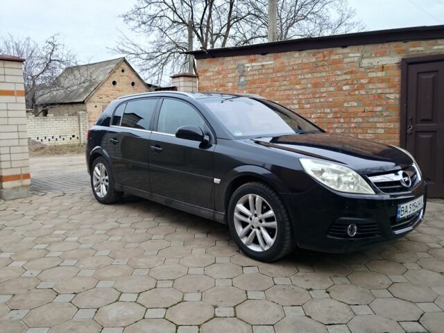 Чорний Опель Сігнум, об'ємом двигуна 1.9 л та пробігом 320 тис. км за 2920 $, фото 1 на Automoto.ua