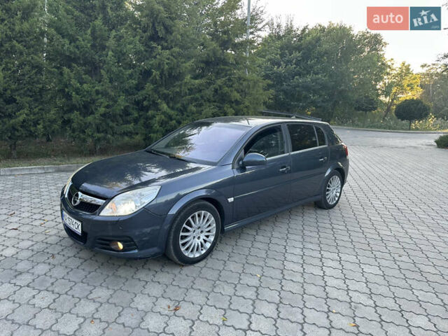 Опель Сігнум, об'ємом двигуна 3 л та пробігом 244 тис. км за 4699 $, фото 1 на Automoto.ua