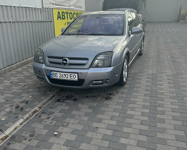 Серый Опель Сигнум, объемом двигателя 2.2 л и пробегом 342 тыс. км за 3500 $, фото 1 на Automoto.ua