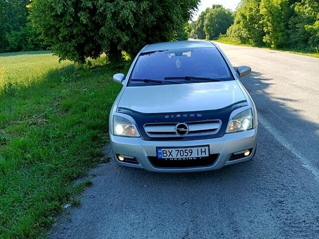 Сірий Опель Сігнум, об'ємом двигуна 2.2 л та пробігом 350 тис. км за 3800 $, фото 1 на Automoto.ua
