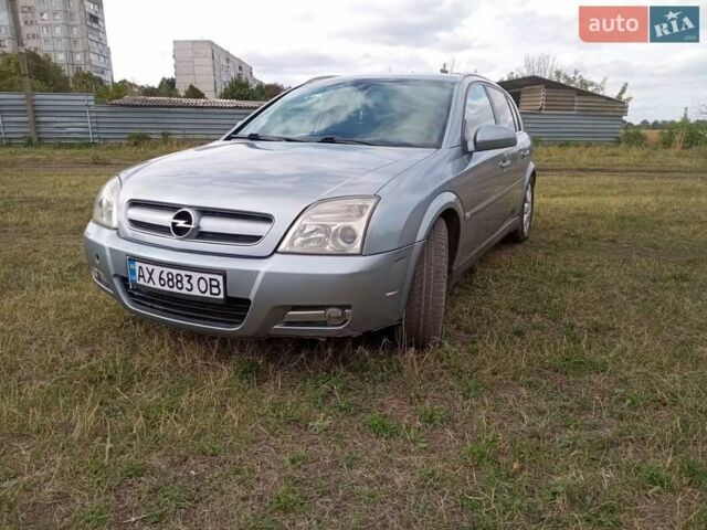 Сірий Опель Сігнум, об'ємом двигуна 2.2 л та пробігом 404 тис. км за 3900 $, фото 1 на Automoto.ua
