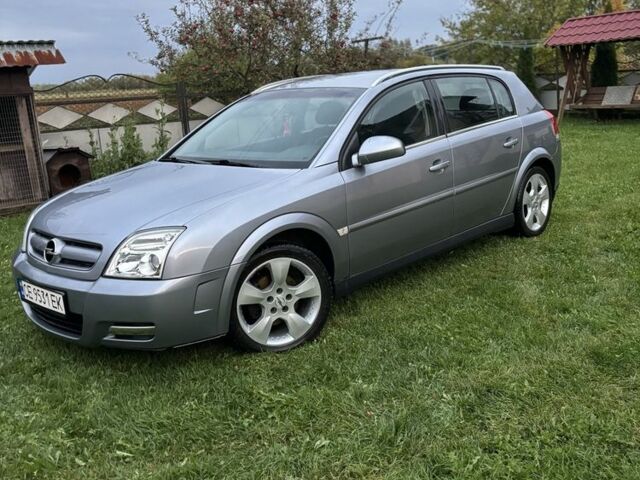 Серый Опель Сигнум, объемом двигателя 1.8 л и пробегом 200 тыс. км за 5000 $, фото 1 на Automoto.ua