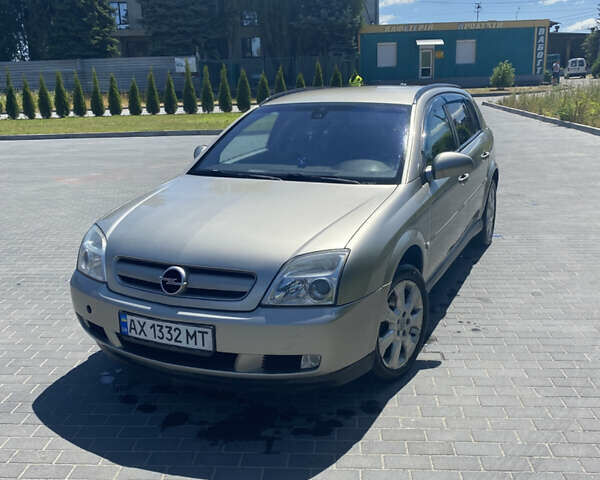 Сірий Опель Сігнум, об'ємом двигуна 2.17 л та пробігом 238 тис. км за 3400 $, фото 1 на Automoto.ua