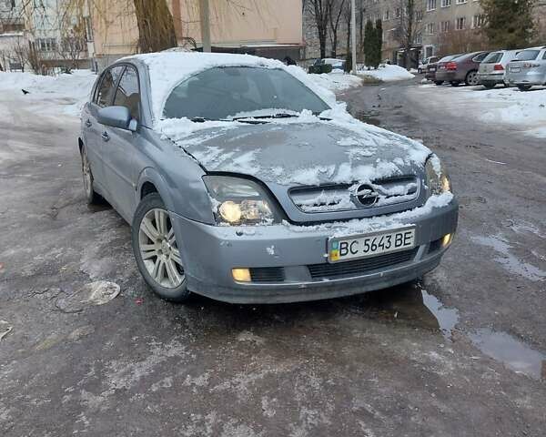 Серый Опель Сигнум, объемом двигателя 3 л и пробегом 200 тыс. км за 1999 $, фото 1 на Automoto.ua