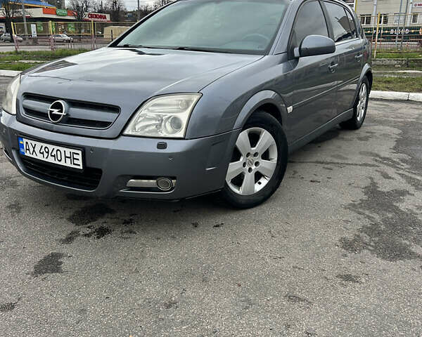 Сірий Опель Сігнум, об'ємом двигуна 2.2 л та пробігом 125 тис. км за 5200 $, фото 1 на Automoto.ua