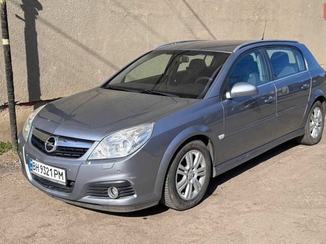 Сірий Опель Сігнум, об'ємом двигуна 1.8 л та пробігом 218 тис. км за 4900 $, фото 1 на Automoto.ua
