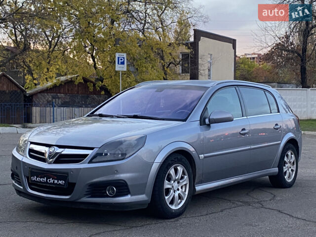 Сірий Опель Сігнум, об'ємом двигуна 1.91 л та пробігом 299 тис. км за 4999 $, фото 1 на Automoto.ua