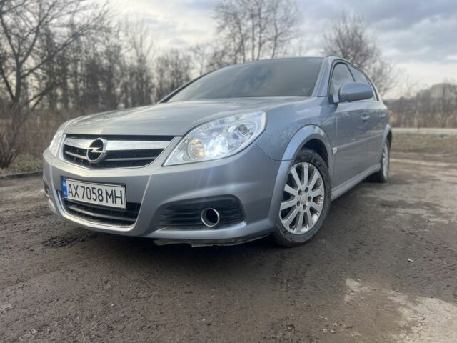 Сірий Опель Сігнум, об'ємом двигуна 1.9 л та пробігом 380 тис. км за 4509 $, фото 1 на Automoto.ua