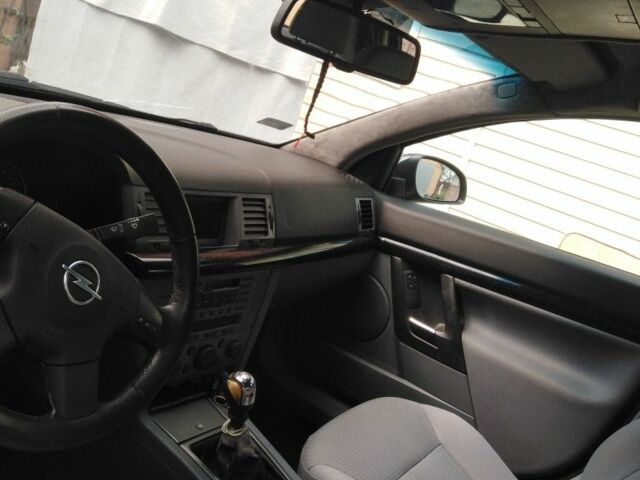 Синий Опель Сигнум, объемом двигателя 2.2 л и пробегом 363 тыс. км за 3200 $, фото 1 на Automoto.ua