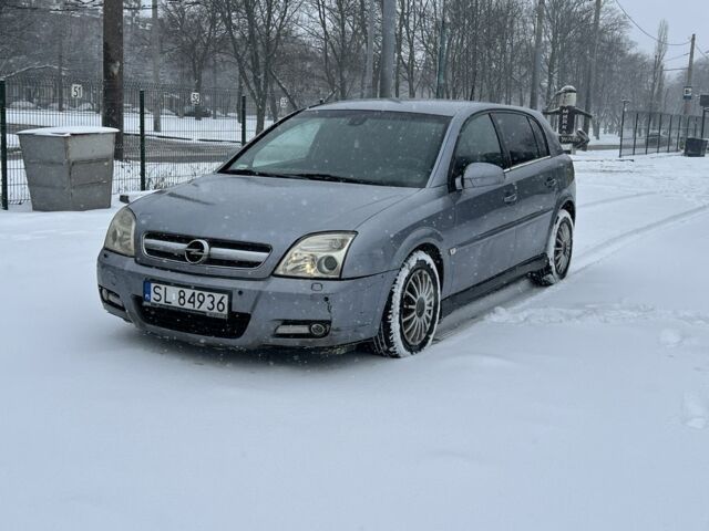 Синий Опель Сигнум, объемом двигателя 0 л и пробегом 390 тыс. км за 2450 $, фото 1 на Automoto.ua