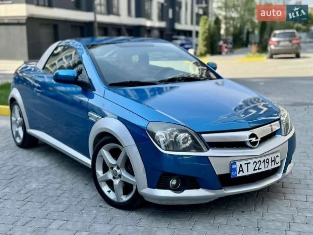 Синій Опель Тігра, об'ємом двигуна 1.8 л та пробігом 220 тис. км за 4900 $, фото 1 на Automoto.ua