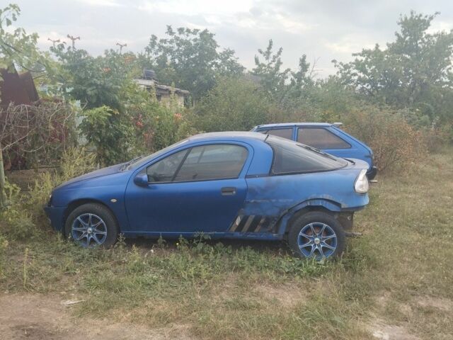 Синий Опель Тигра, объемом двигателя 1 л и пробегом 2 тыс. км за 1000 $, фото 1 на Automoto.ua