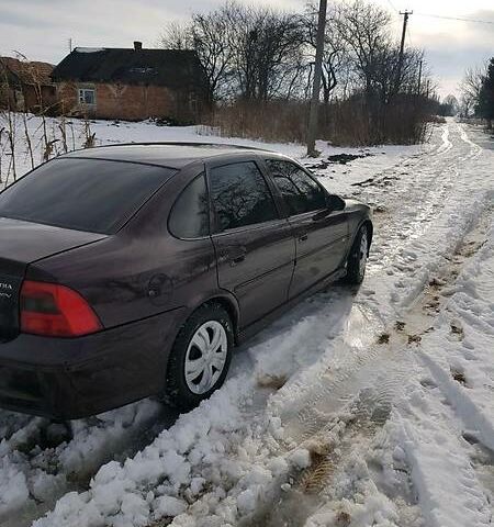 Фиолетовый Опель Вектра Б, объемом двигателя 2 л и пробегом 310 тыс. км за 3050 $, фото 1 на Automoto.ua