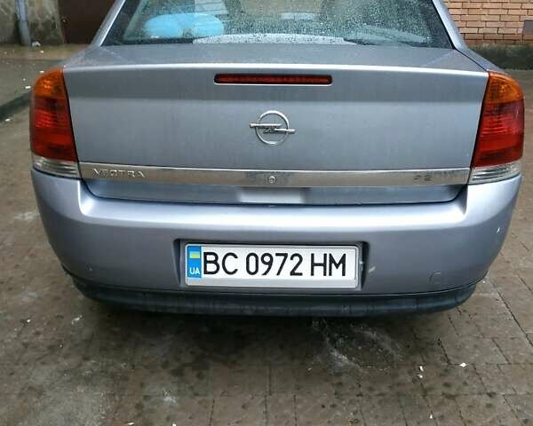 Серый Опель Вектра С, объемом двигателя 2.2 л и пробегом 305 тыс. км за 4300 $, фото 1 на Automoto.ua