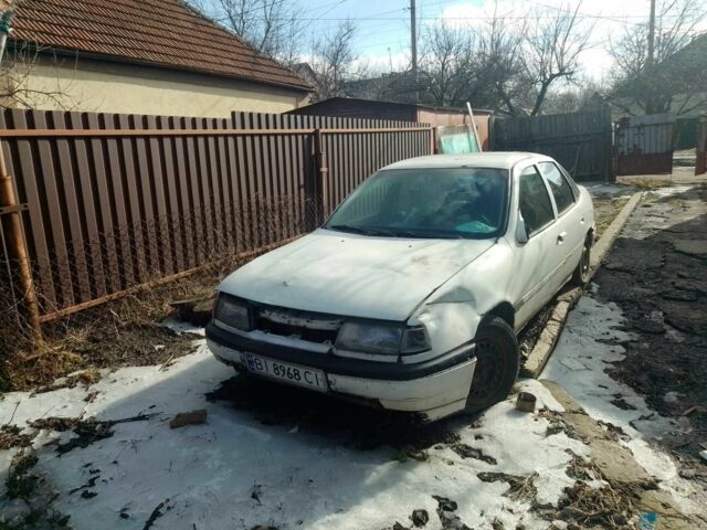 Білий Опель Вектра, об'ємом двигуна 1.8 л та пробігом 288 тис. км за 339 $, фото 1 на Automoto.ua