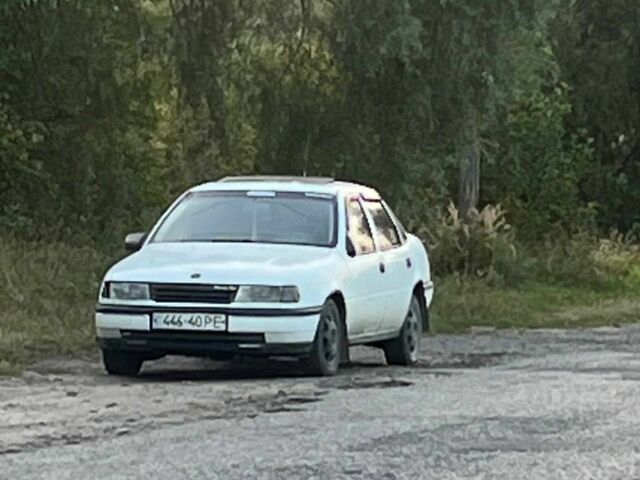 Білий Опель Вектра, об'ємом двигуна 2 л та пробігом 3 тис. км за 1000 $, фото 1 на Automoto.ua