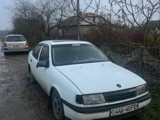 Білий Опель Вектра, об'ємом двигуна 2 л та пробігом 333 тис. км за 874 $, фото 1 на Automoto.ua