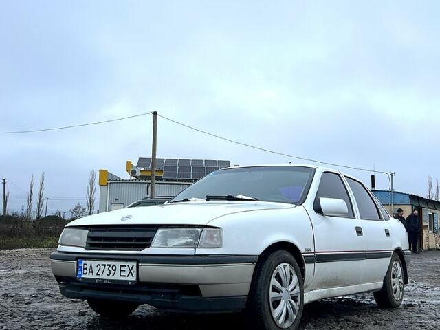 Белый Опель Вектра, объемом двигателя 2 л и пробегом 242 тыс. км за 2000 $, фото 1 на Automoto.ua