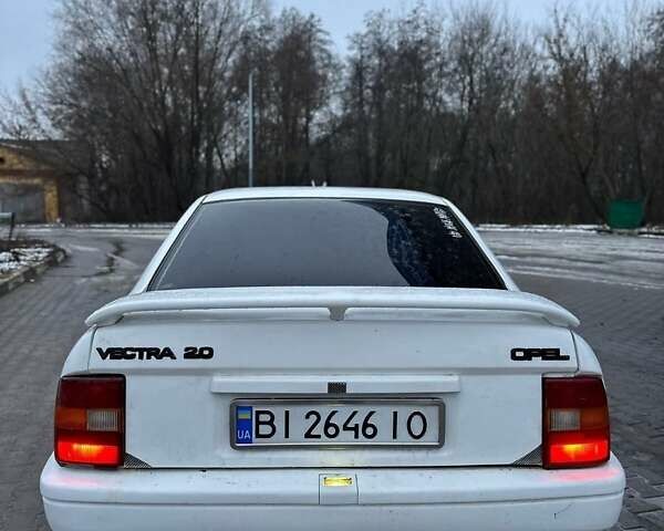 Белый Опель Вектра, объемом двигателя 2 л и пробегом 280 тыс. км за 1600 $, фото 1 на Automoto.ua