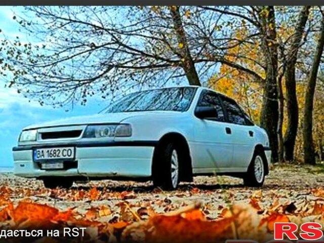 Белый Опель Вектра, объемом двигателя 1.8 л и пробегом 438 тыс. км за 2400 $, фото 1 на Automoto.ua