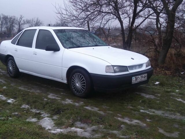 Білий Опель Вектра, об'ємом двигуна 0 л та пробігом 160 тис. км за 1450 $, фото 1 на Automoto.ua