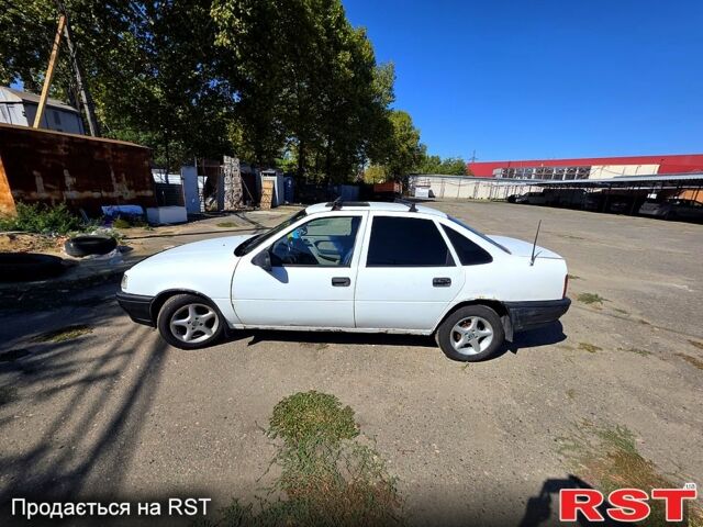 Опель Вектра 1991 в Николаеве на Automoto.ua Белый Опель Вектра, объемом двигателя 1.6 л и пробегом 0 тыс. км за 1200 $, фото 1 на Automoto.ua