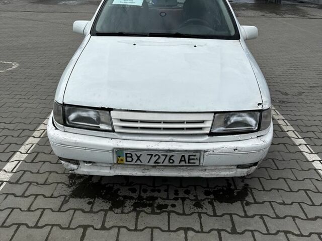 Білий Опель Вектра, об'ємом двигуна 2 л та пробігом 400 тис. км за 800 $, фото 1 на Automoto.ua