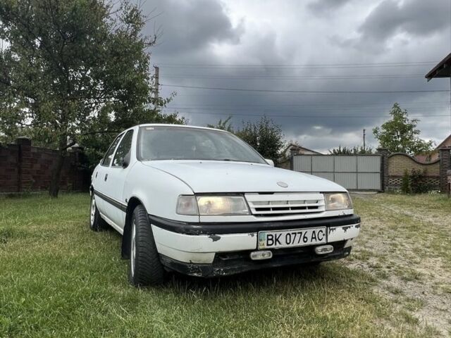 Білий Опель Вектра, об'ємом двигуна 1.8 л та пробігом 25 тис. км за 980 $, фото 1 на Automoto.ua