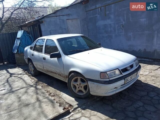Белый Опель Вектра, объемом двигателя 1.6 л и пробегом 123 тыс. км за 1150 $, фото 1 на Automoto.ua