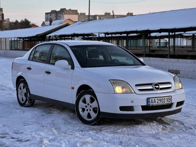 Білий Опель Вектра, об'ємом двигуна 1.8 л та пробігом 400 тис. км за 3450 $, фото 1 на Automoto.ua