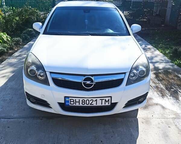 Белый Опель Вектра, объемом двигателя 1.91 л и пробегом 312 тыс. км за 5700 $, фото 1 на Automoto.ua