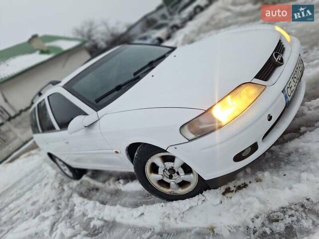 Белый Опель Вектра, объемом двигателя 2 л и пробегом 429 тыс. км за 2500 $, фото 1 на Automoto.ua