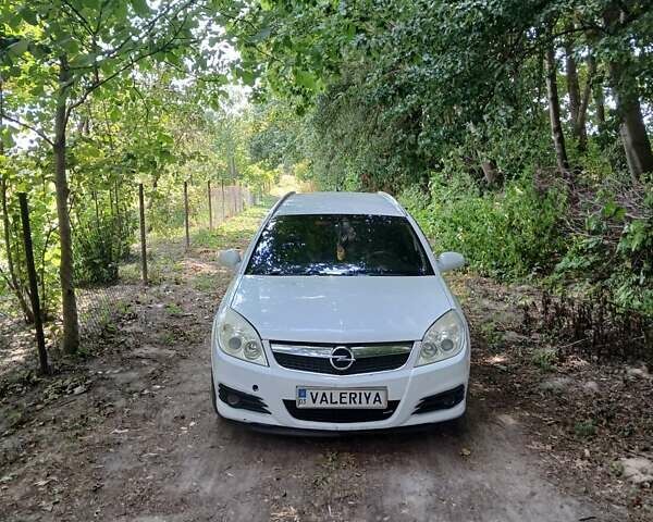 Білий Опель Вектра, об'ємом двигуна 0 л та пробігом 366 тис. км за 5800 $, фото 1 на Automoto.ua