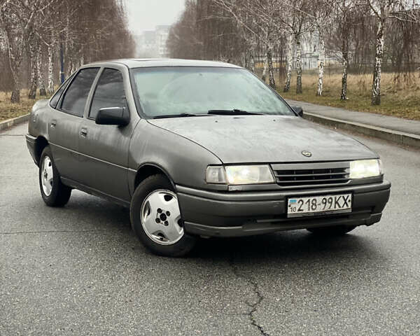 Бежевый Опель Вектра, объемом двигателя 0 л и пробегом 250 тыс. км за 850 $, фото 1 на Automoto.ua