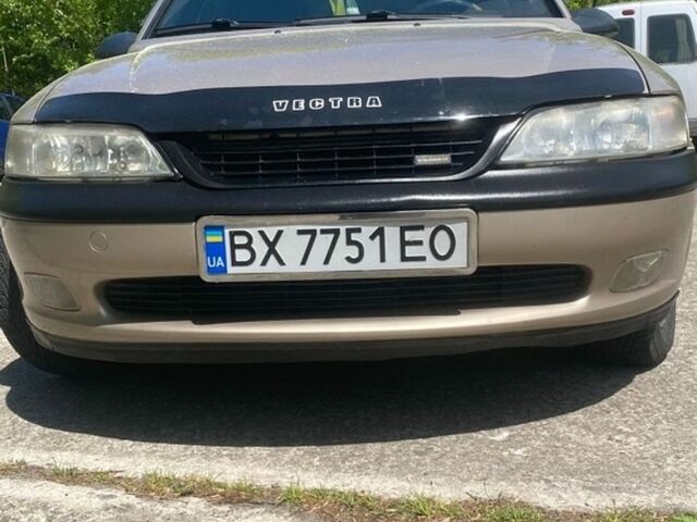 Бежевий Опель Вектра, об'ємом двигуна 2 л та пробігом 355 тис. км за 2200 $, фото 1 на Automoto.ua