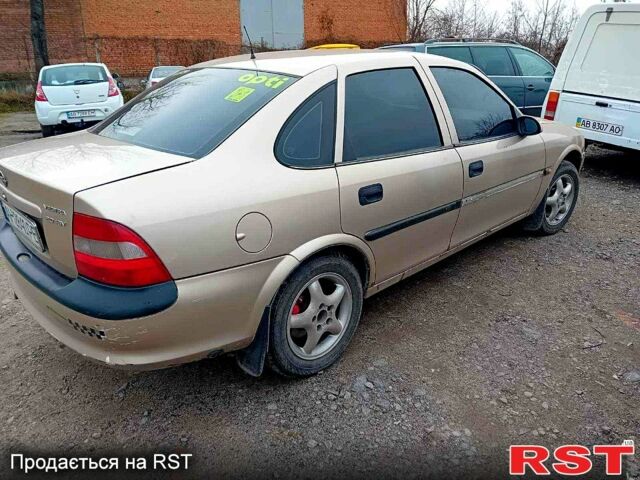 Бежевий Опель Вектра, об'ємом двигуна 2 л та пробігом 340 тис. км за 1350 $, фото 1 на Automoto.ua