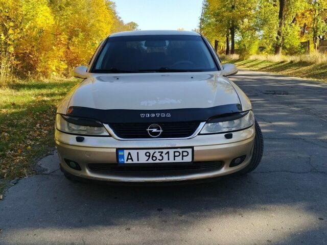 Бежевый Опель Вектра, объемом двигателя 1.6 л и пробегом 287 тыс. км за 2200 $, фото 1 на Automoto.ua