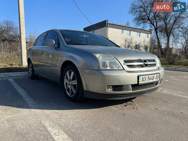 Бежевий Опель Вектра, об'ємом двигуна 2.2 л та пробігом 189 тис. км за 4600 $, фото 1 на Automoto.ua