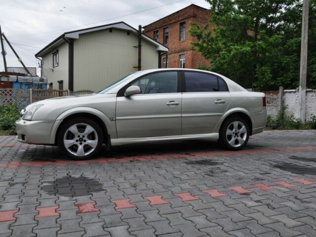 Бежевый Опель Вектра, объемом двигателя 3.2 л и пробегом 220 тыс. км за 4000 $, фото 1 на Automoto.ua