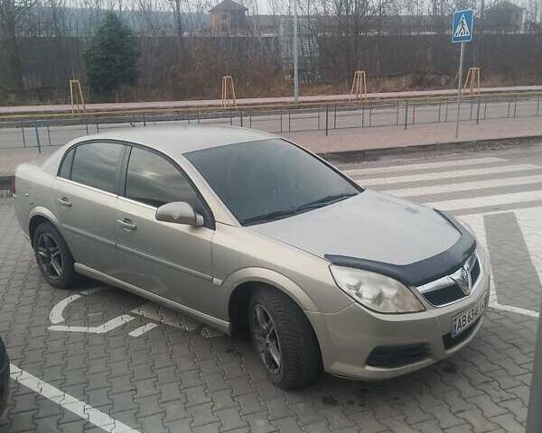 Бежевый Опель Вектра, объемом двигателя 1.9 л и пробегом 300 тыс. км за 4500 $, фото 1 на Automoto.ua