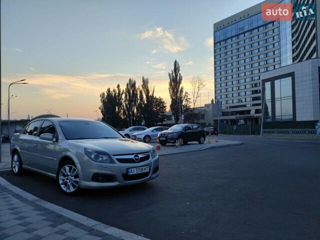 Бежевый Опель Вектра, объемом двигателя 2.2 л и пробегом 298 тыс. км за 5000 $, фото 1 на Automoto.ua