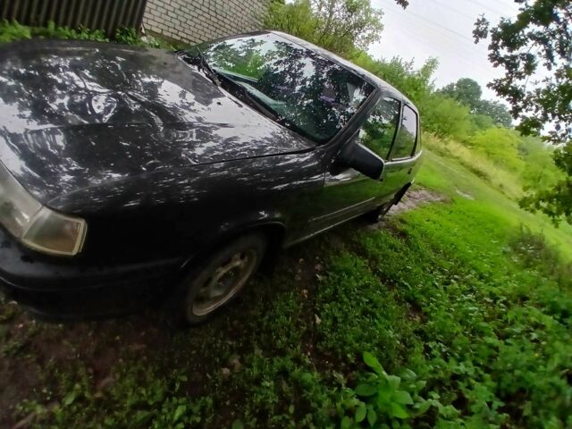 Черный Опель Вектра, объемом двигателя 1.8 л и пробегом 360 тыс. км за 999 $, фото 1 на Automoto.ua